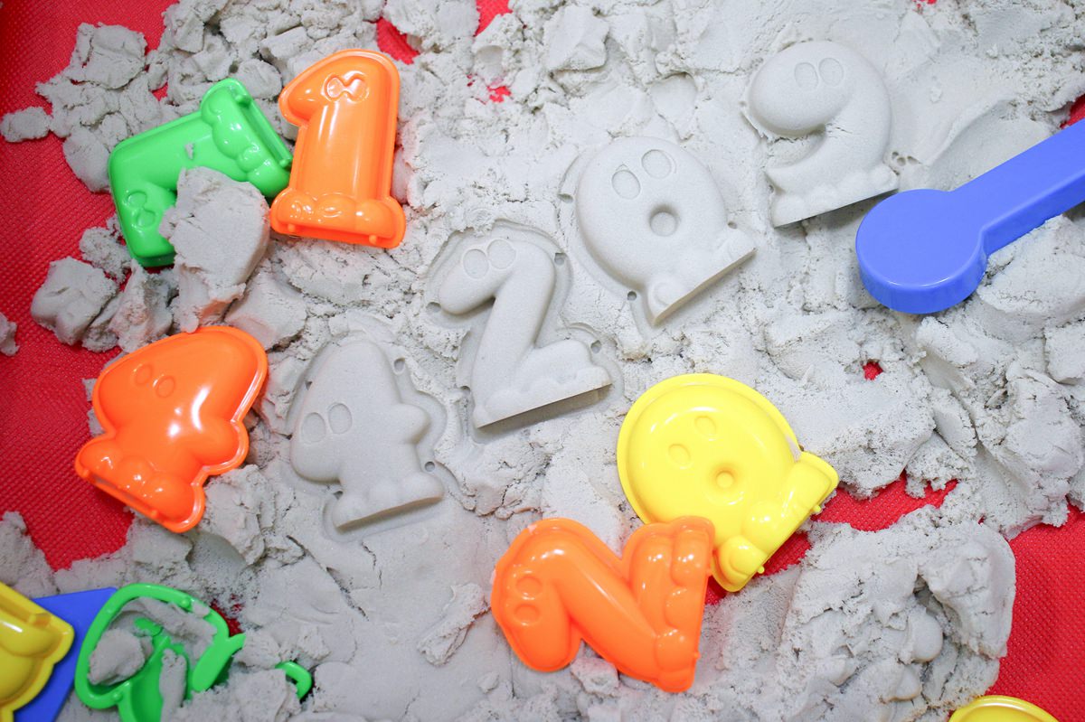 Flower monaco星空沙、黏土畫 讓孩子玩到欲罷不能的黏土遊戲