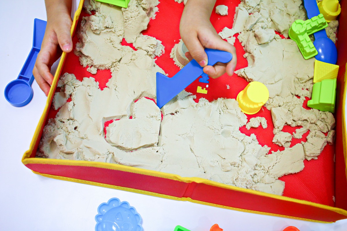 Flower monaco星空沙、黏土畫 讓孩子玩到欲罷不能的黏土遊戲