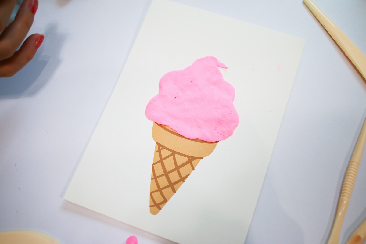 Flower monaco星空沙、黏土畫 讓孩子玩到欲罷不能的黏土遊戲