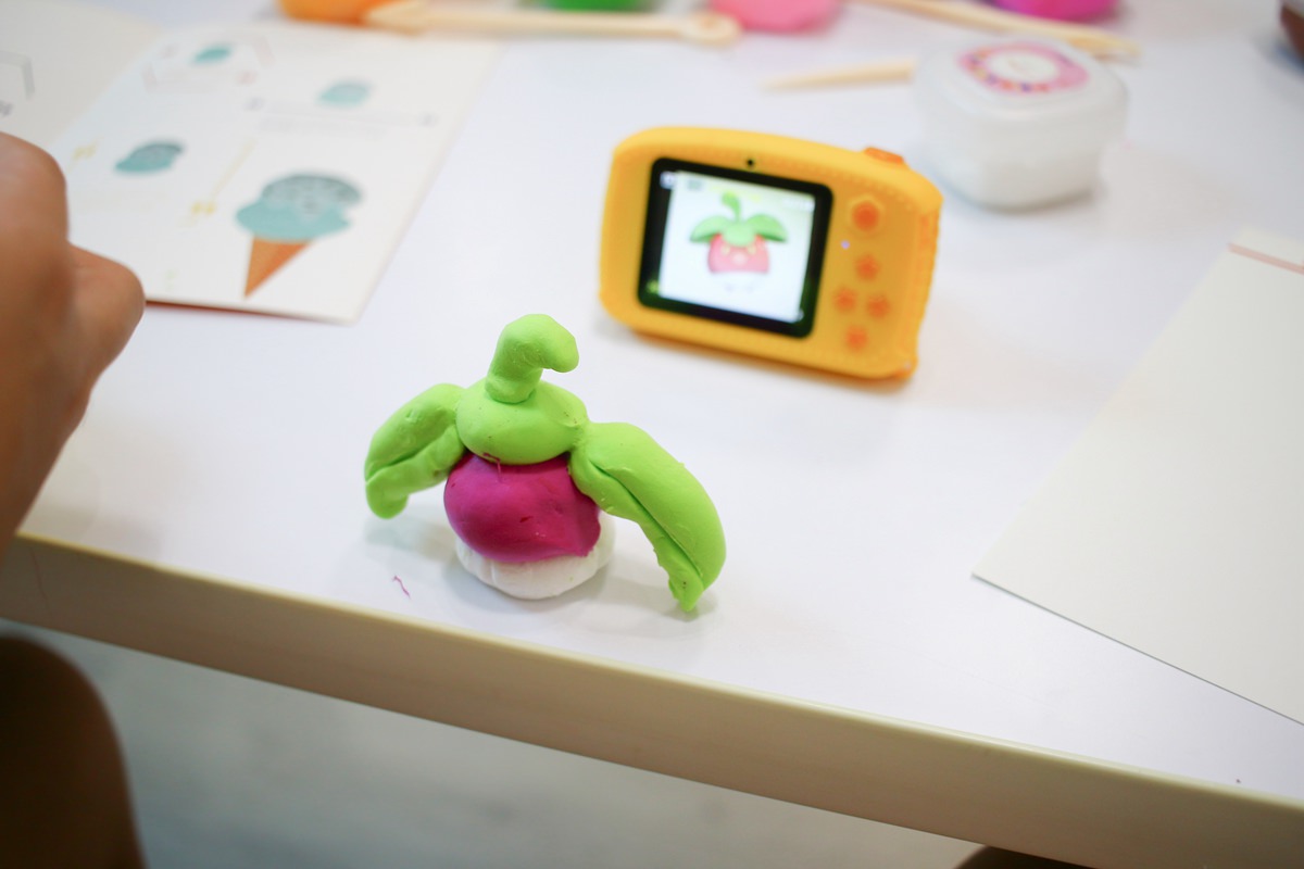 Flower monaco星空沙、黏土畫 讓孩子玩到欲罷不能的黏土遊戲