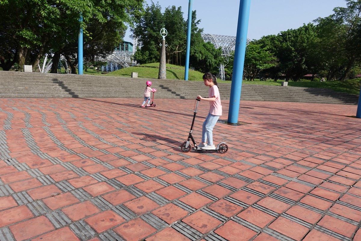 【團購】GLOBBER 滑板車  大人小孩都有專屬的滑板車! 適合全家人的休閒運動~