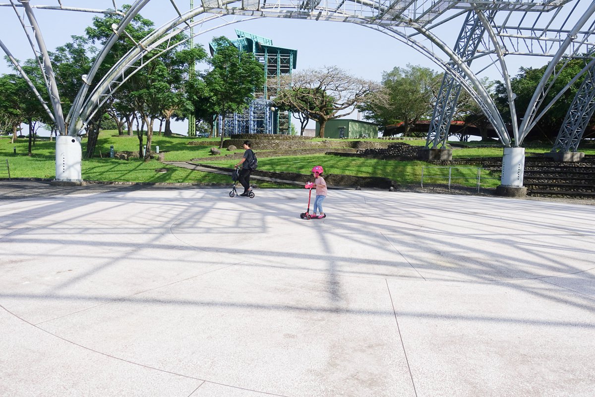 【團購】GLOBBER 滑板車  大人小孩都有專屬的滑板車! 適合全家人的休閒運動~