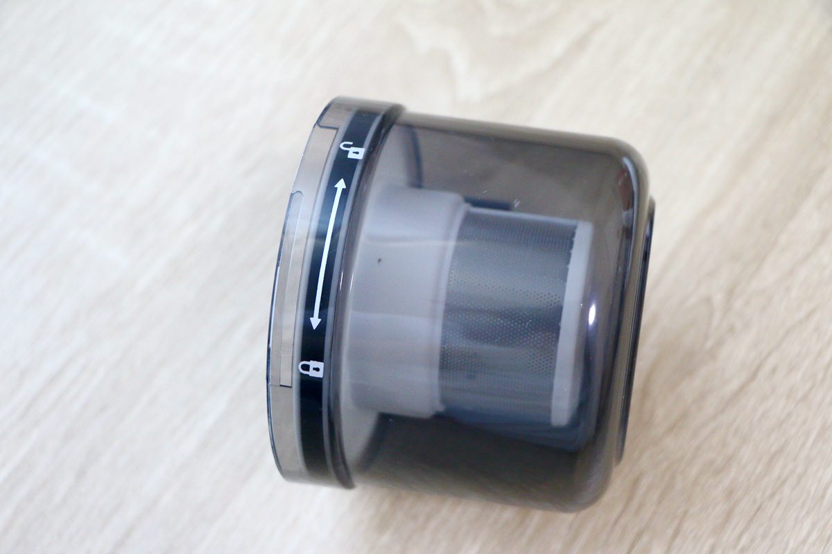 Giaretti義大利 紅膠囊除蟎機 +紫外線殺菌功能、1.4kg輕鬆好拿