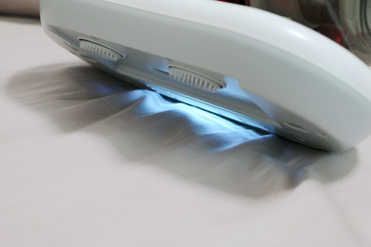 Giaretti義大利 紅膠囊除蟎機 +紫外線殺菌功能、1.4kg輕鬆好拿