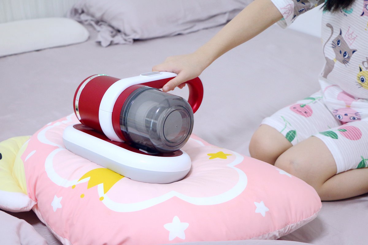 Giaretti義大利 紅膠囊除蟎機 +紫外線殺菌功能、1.4kg輕鬆好拿