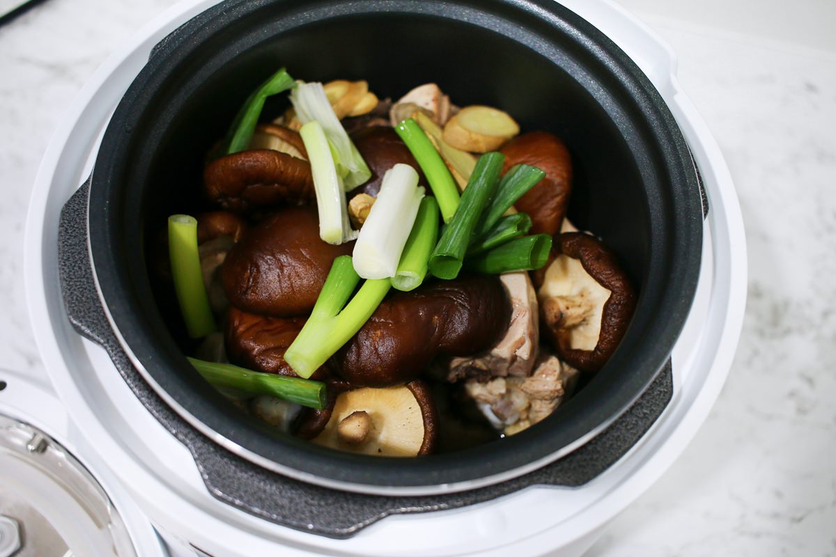 【團購】KINYO 食光鍋 全能智慧壓力鍋 料理省時好輕鬆