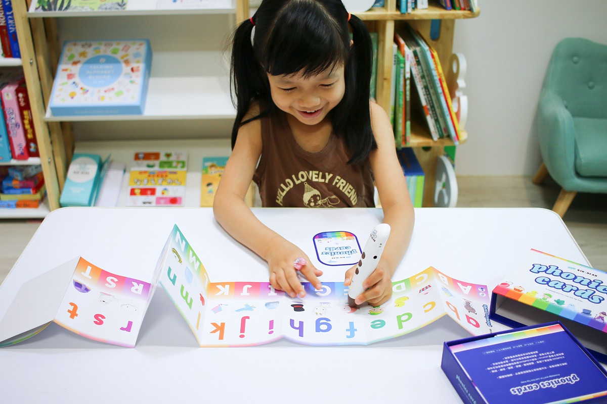 英語自然發音|遊戲字卡 學習英文的重要基本功 KidsRead 點讀筆推薦