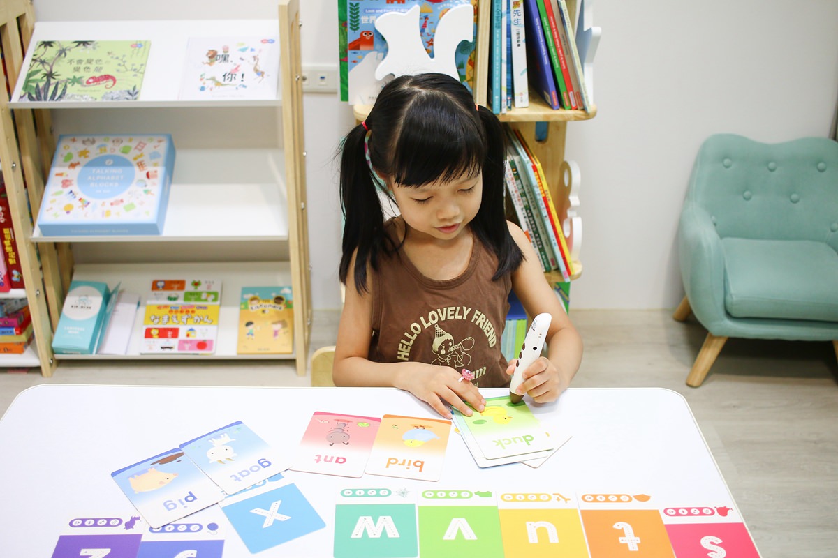 英語自然發音|遊戲字卡 學習英文的重要基本功 KidsRead 點讀筆推薦