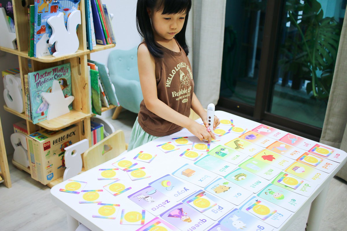英語自然發音|遊戲字卡 學習英文的重要基本功 KidsRead 點讀筆推薦