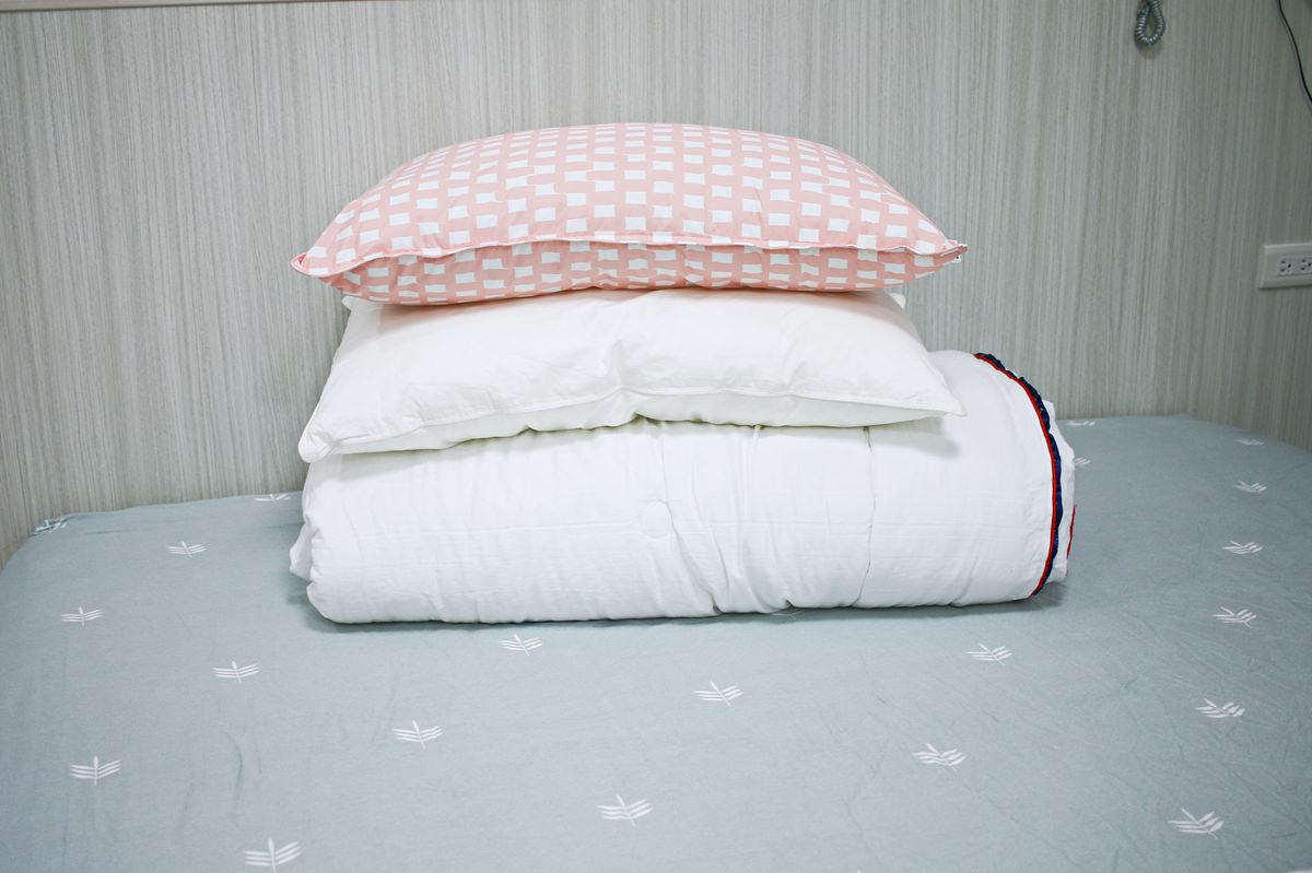 衣服真空壓縮袋推薦(MIDAS 真空平面立體壓縮袋)和夏季好物~和闔樂泰水刀式冷氣清潔劑