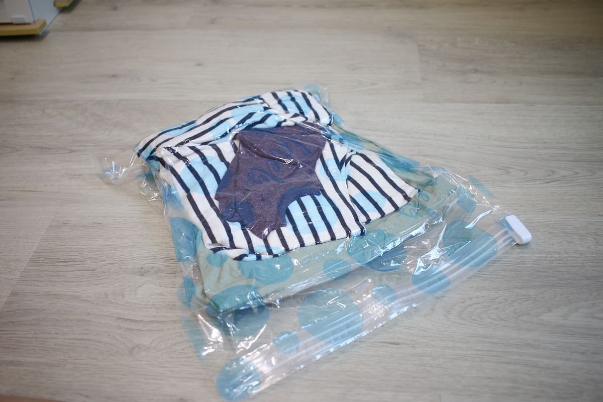 衣服真空壓縮袋推薦(MIDAS 真空平面立體壓縮袋)和夏季好物~和闔樂泰水刀式冷氣清潔劑