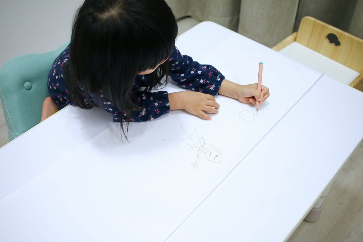 Mideer 絲綢蠟筆、摺紙手作 種類應有盡有，讓孩子發揮無限的創意