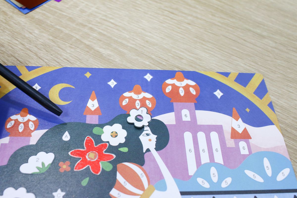 Mideer 絲綢蠟筆、摺紙手作 種類應有盡有，讓孩子發揮無限的創意