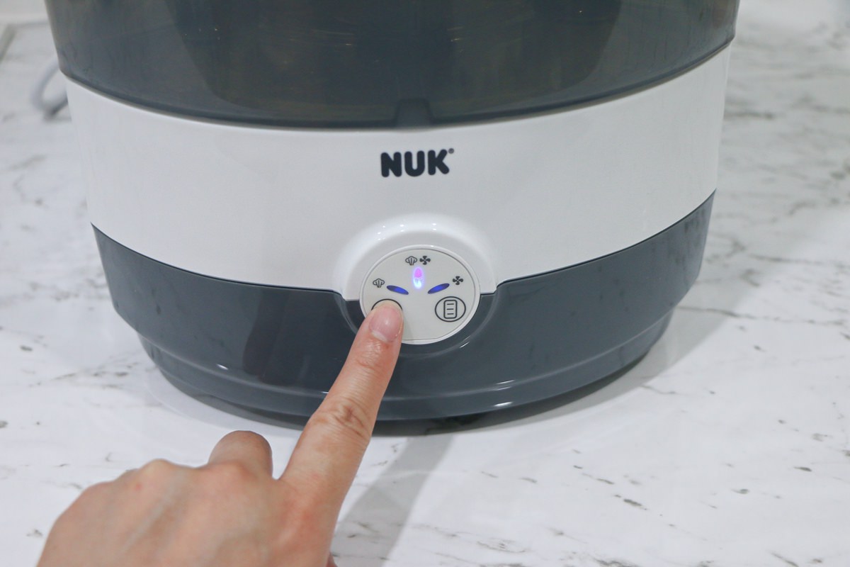 NUK 二合一蒸氣烘乾消毒鍋 操作方便又簡單、使用期長~