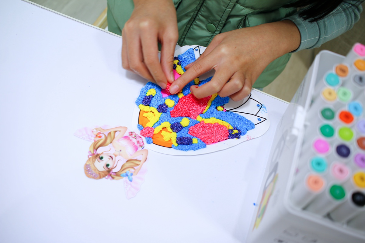 【團購】ROI BOOKS遊戲書  結合勞作與美學的遊戲書，讓孩子享受動手做的樂趣