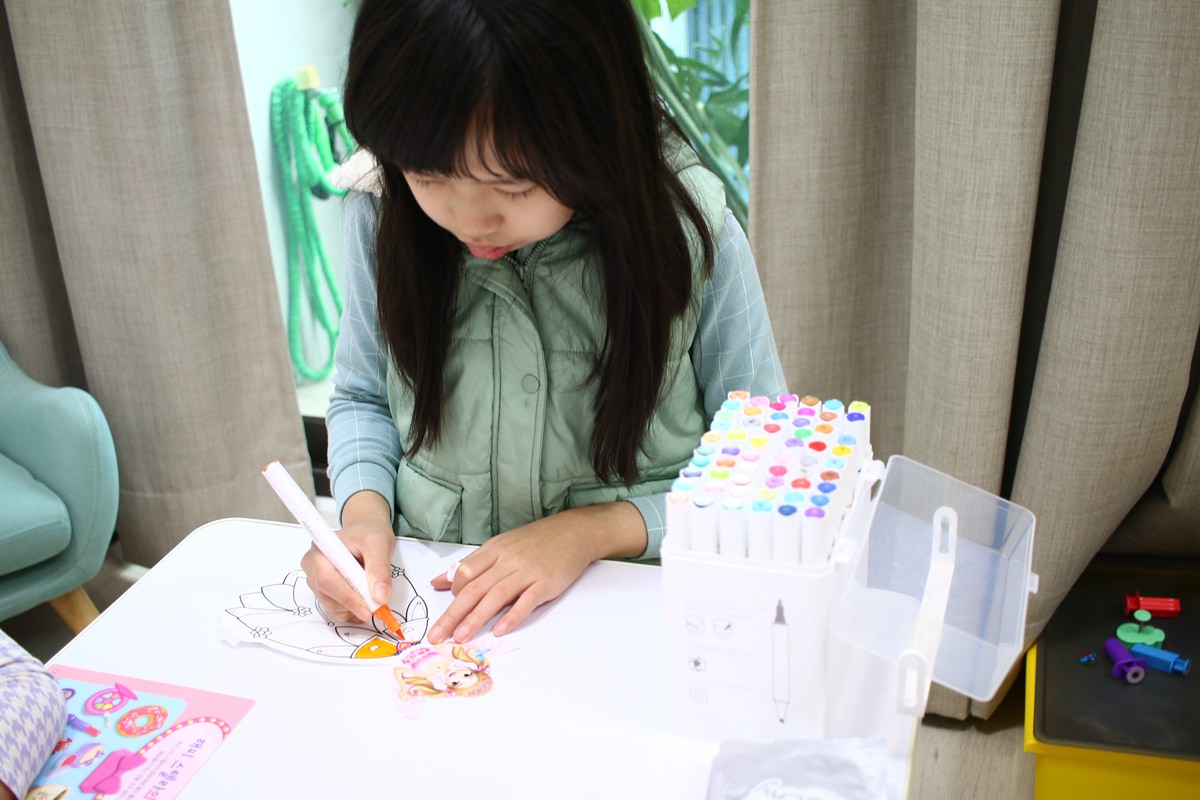 【團購】ROI BOOKS遊戲書  結合勞作與美學的遊戲書，讓孩子享受動手做的樂趣