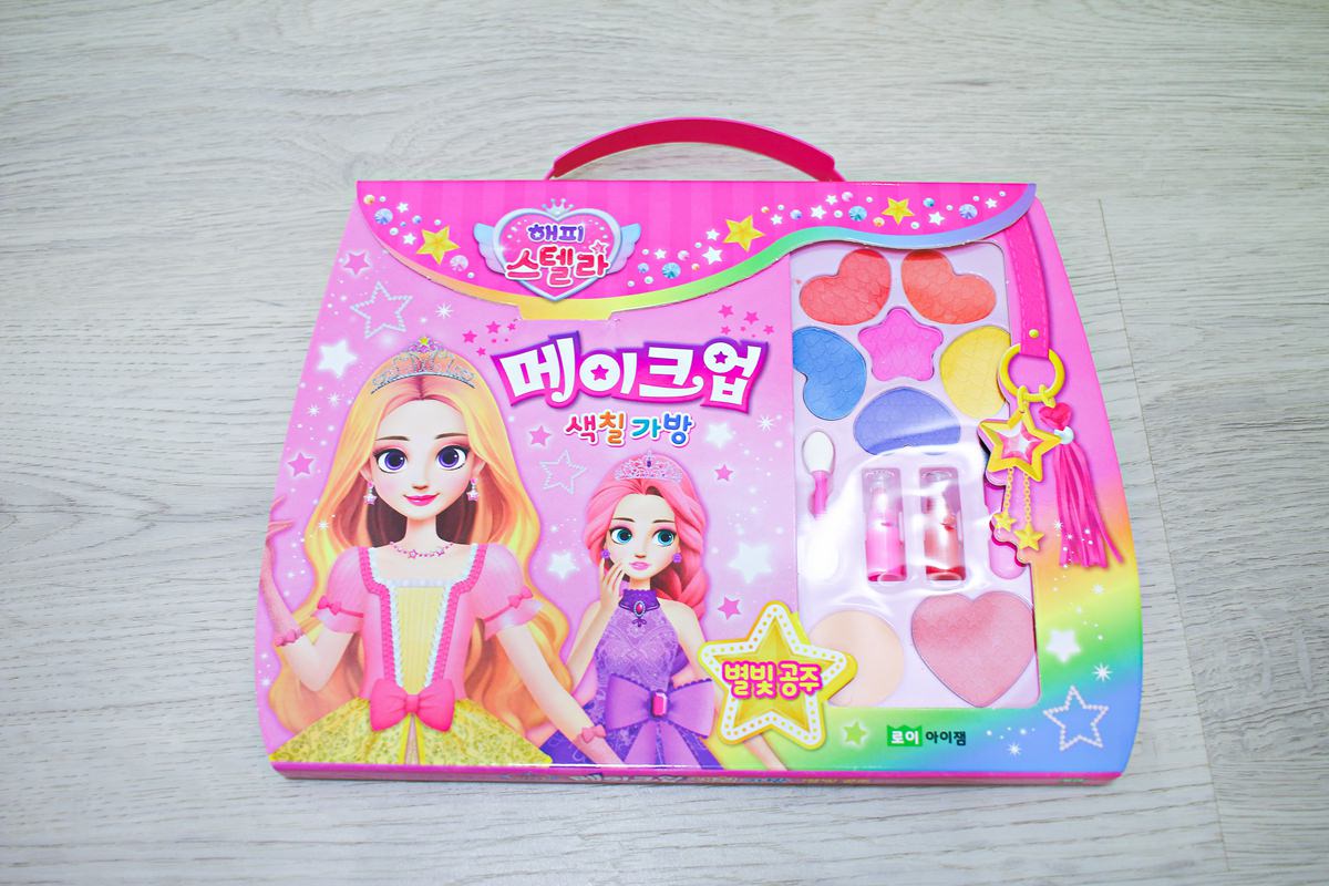 【團購】ROI BOOKS遊戲書  結合勞作與美學的遊戲書，讓孩子享受動手做的樂趣