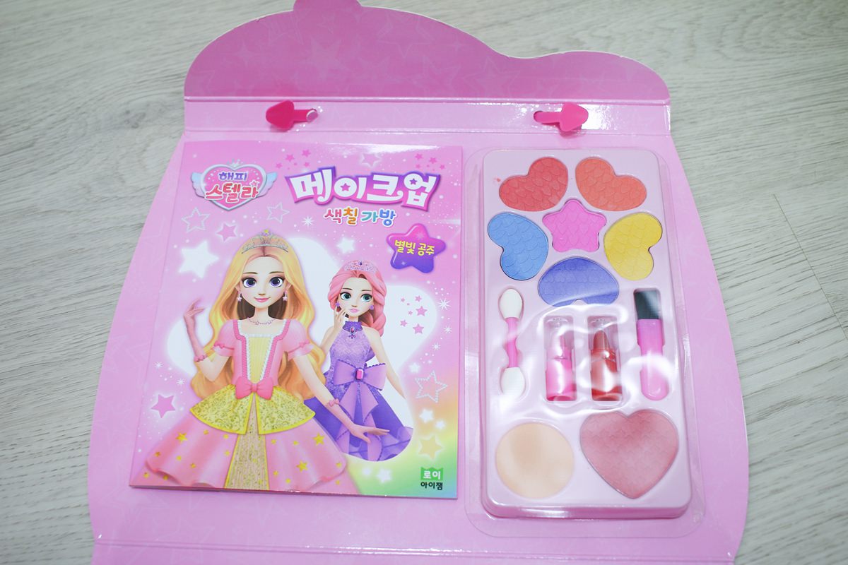 【團購】ROI BOOKS遊戲書  結合勞作與美學的遊戲書，讓孩子享受動手做的樂趣