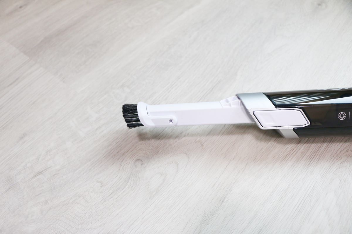 SOLAC手持吸塵器10