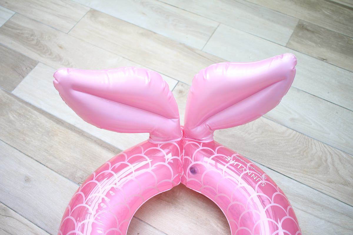 SUNNY LIFE泳圈戲水池03