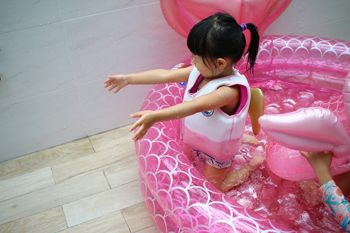 SUNNY LIFE泳圈戲水池17