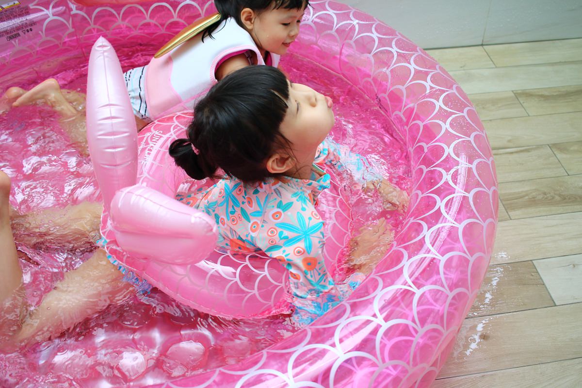 SUNNY LIFE泳圈戲水池23