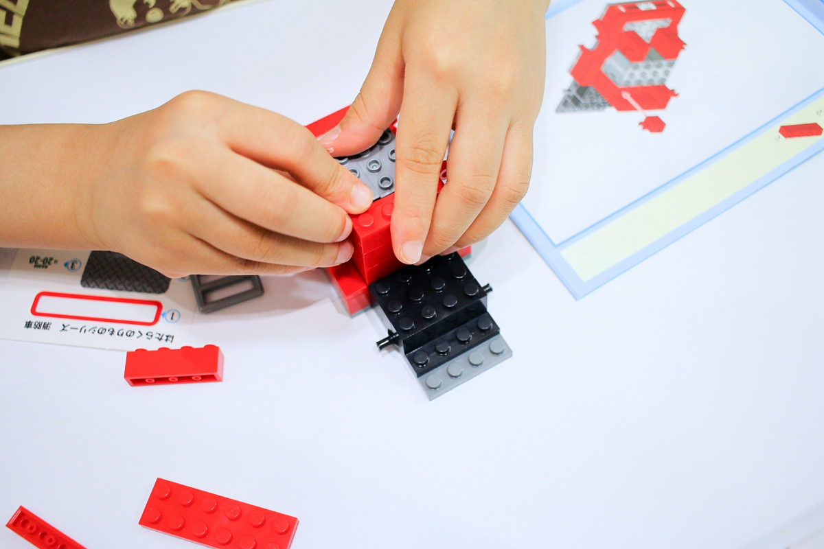 日本Silverback可動擬真積木  除了享受拼積木的樂趣之外，還能實玩唷~