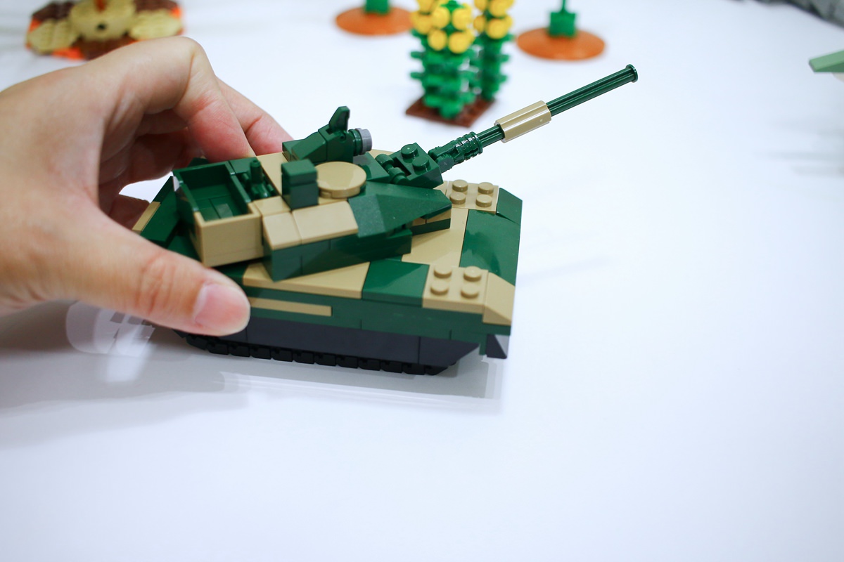 日本Silverback可動擬真積木  除了享受拼積木的樂趣之外，還能實玩唷~