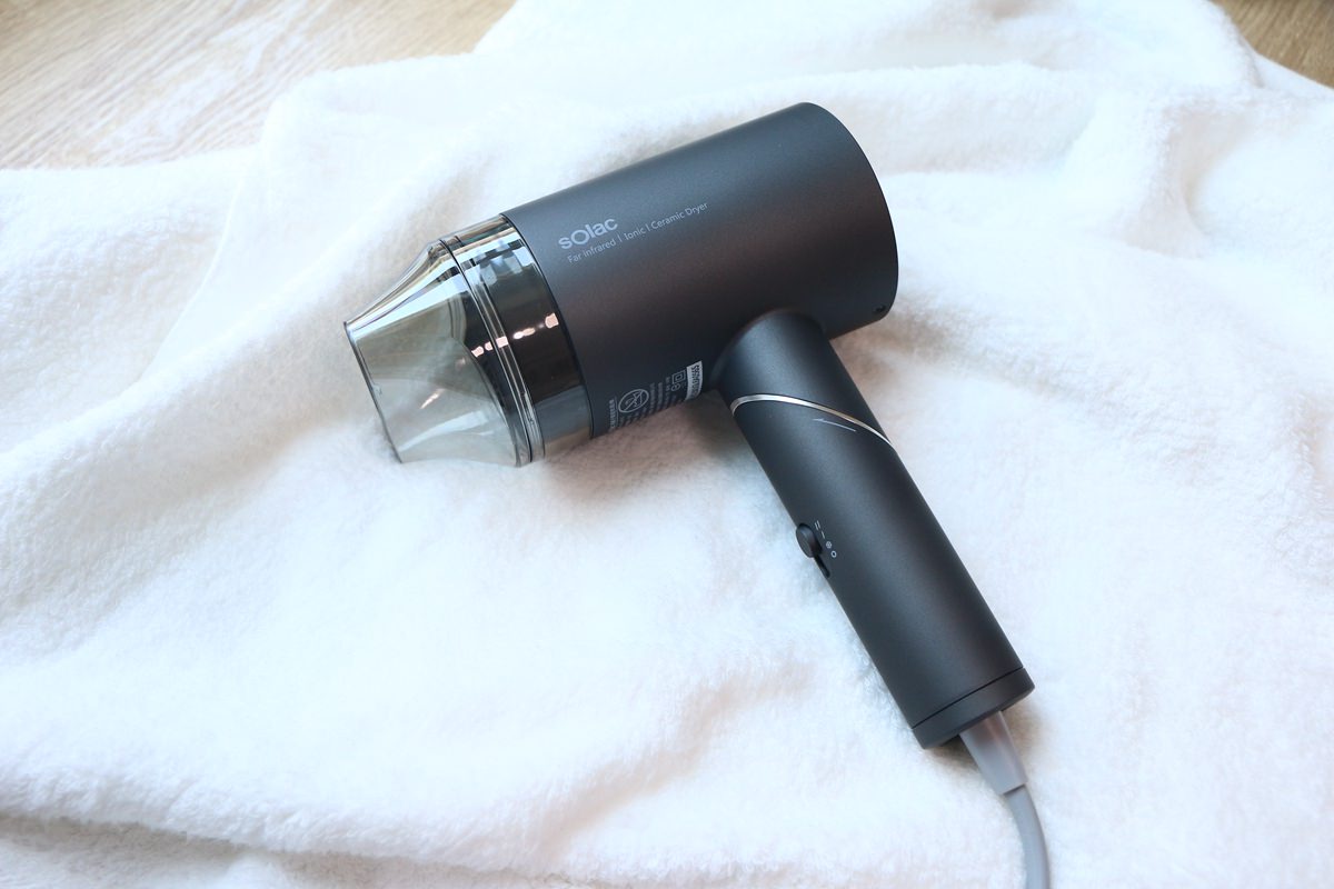 Solac負離子生物陶瓷吹風機01