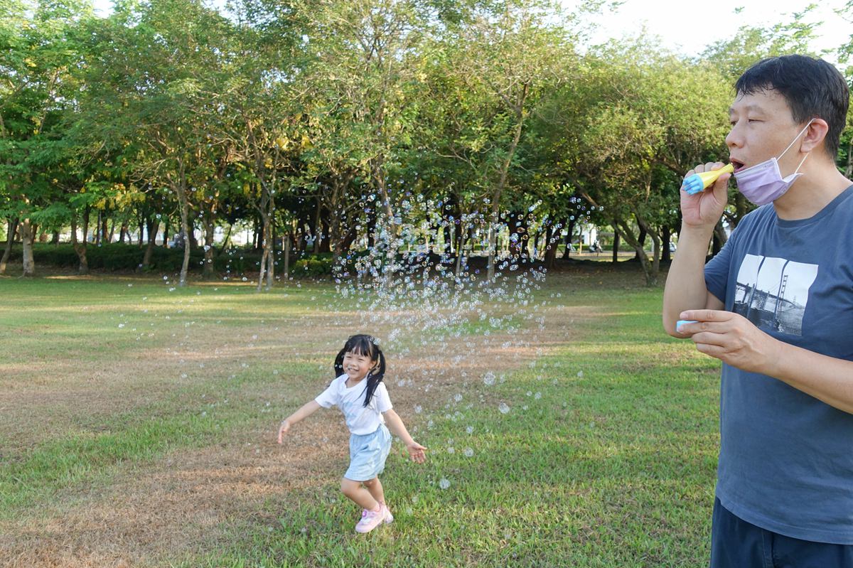 【團購】安可堡Uncle bubble 魔幻泡泡 大人小孩都為之瘋狂的泡泡遊戲