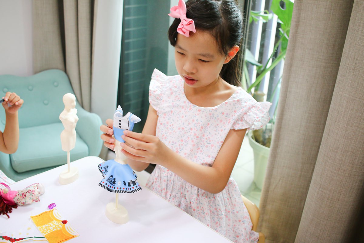 【團購】WEDREAM小小設計師  做衣服、做包包、做鞋子，滿足女孩兒夢想的手作遊戲