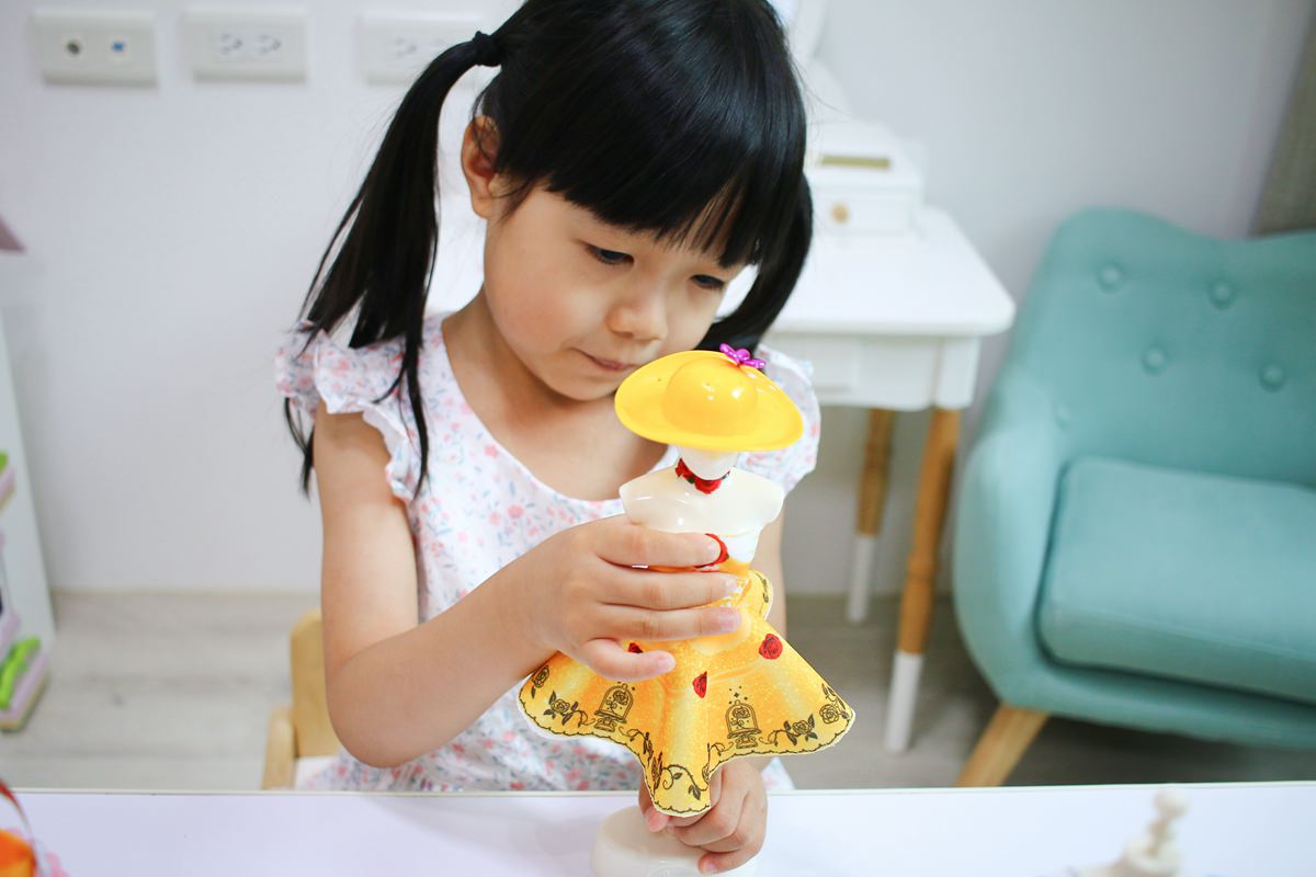 【團購】WEDREAM小小設計師  做衣服、做包包、做鞋子，滿足女孩兒夢想的手作遊戲