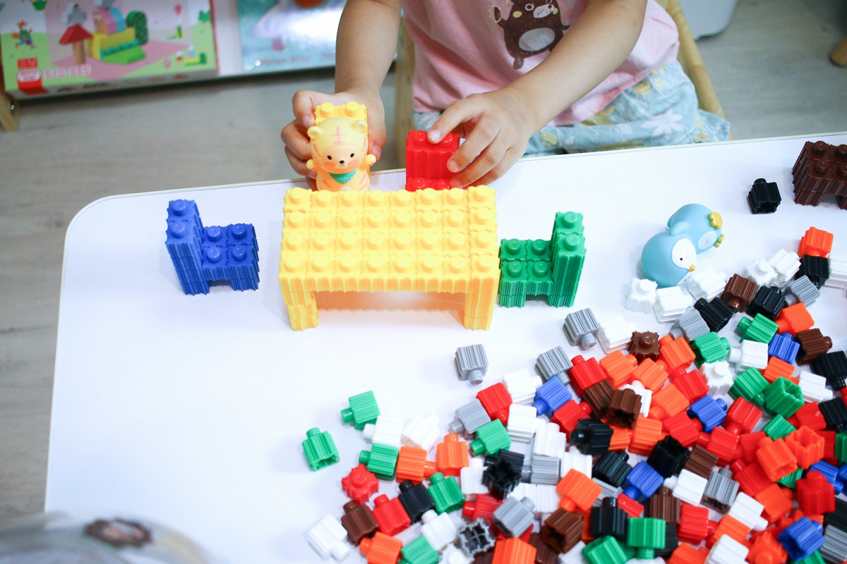 WOOHOO 卡卡積木CLICKO  激發孩子創造力和思考的好物