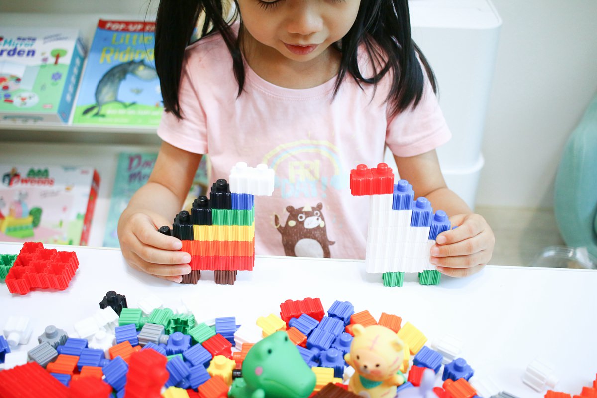 WOOHOO 卡卡積木CLICKO  激發孩子創造力和思考的好物