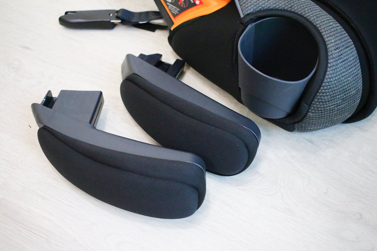 【團購】Chicco KidFit Zip Plus成長型安全汽座和 KidFit Adapt Plus成長型安全汽座智能恆溫版 3歲以上適用至12歲