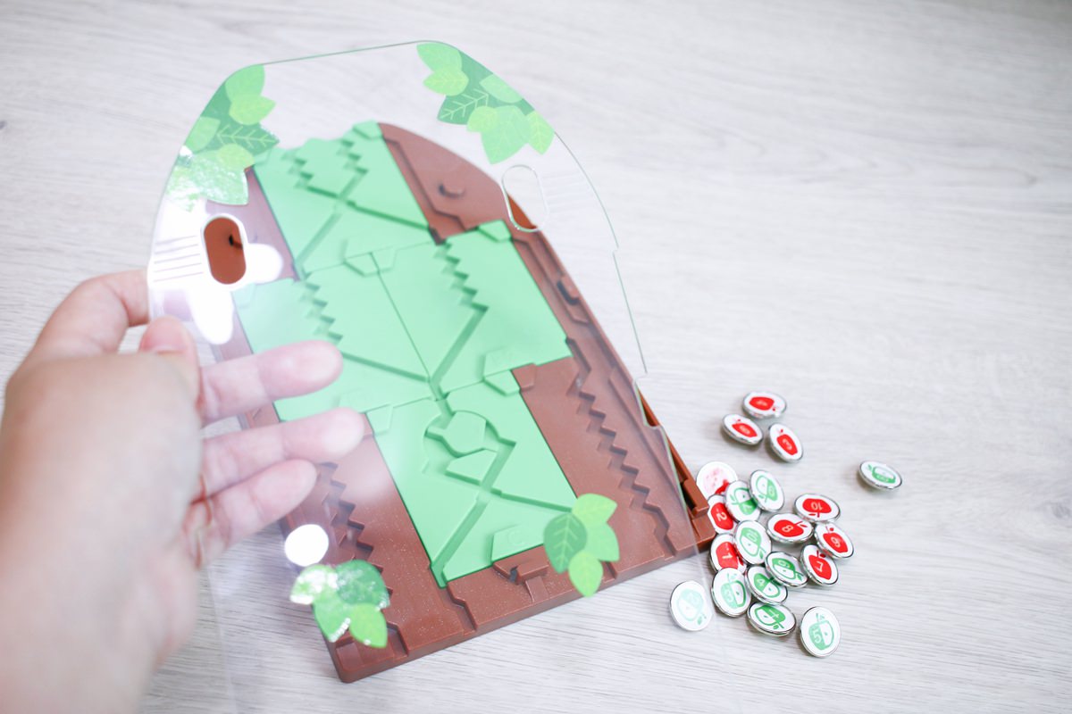 HANAYAMA 超好玩的益智桌遊遊戲，讓孩子在遊戲中培養邏輯思考與推理、分析能力