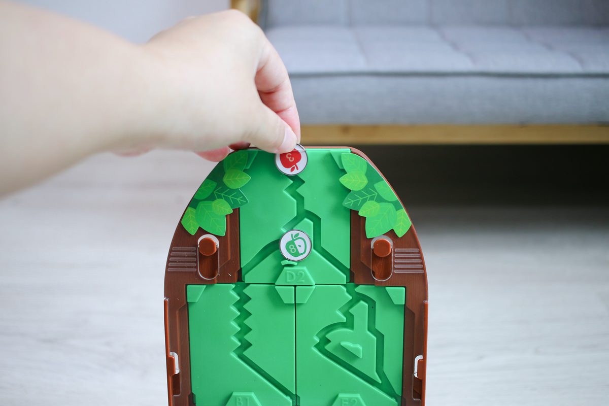 HANAYAMA 超好玩的益智桌遊遊戲，讓孩子在遊戲中培養邏輯思考與推理、分析能力