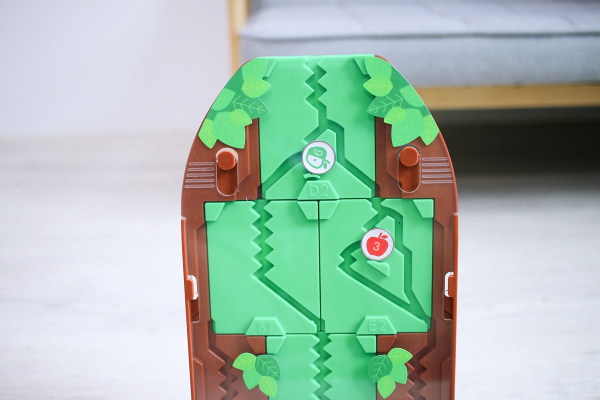 HANAYAMA 超好玩的益智桌遊遊戲，讓孩子在遊戲中培養邏輯思考與推理、分析能力