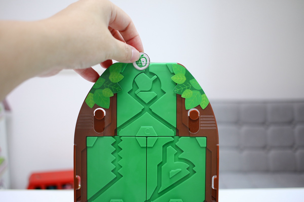 HANAYAMA 超好玩的益智桌遊遊戲，讓孩子在遊戲中培養邏輯思考與推理、分析能力