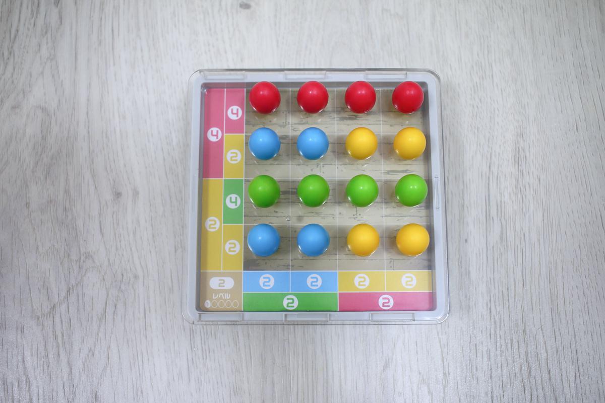 HANAYAMA 超好玩的益智桌遊遊戲，讓孩子在遊戲中培養邏輯思考與推理、分析能力