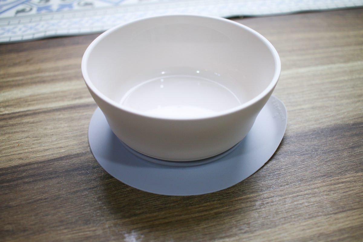 【兒童餐具推薦】Miniware小食客六入組  矽膠吸盤吸力強，使用期長，從6個月的BLW時期到孩子5、6歲以上都能使用