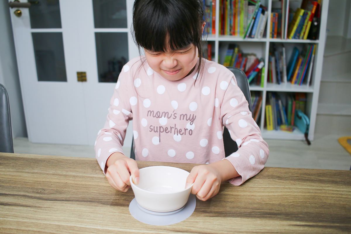 【兒童餐具推薦】Miniware小食客六入組  矽膠吸盤吸力強，使用期長，從6個月的BLW時期到孩子5、6歲以上都能使用